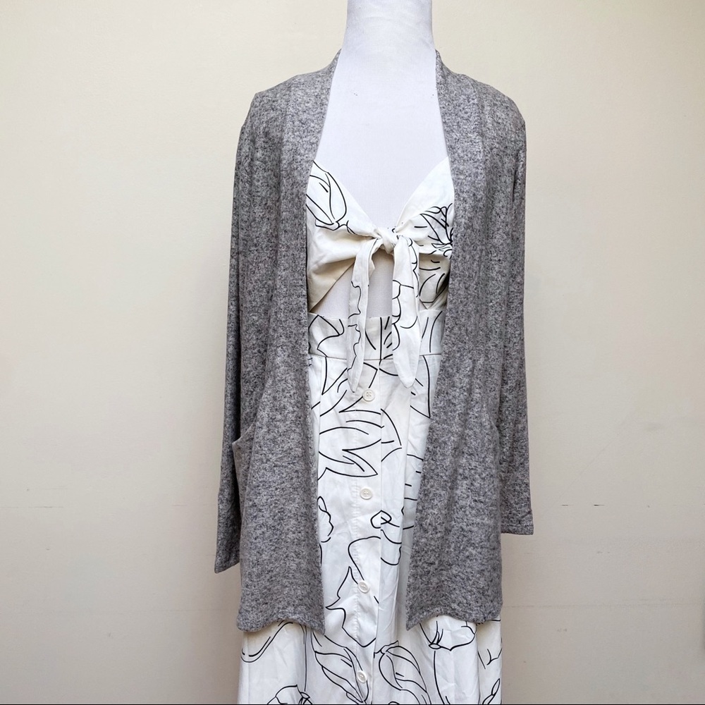 Muselooks Gray Cardigan‎ NWT